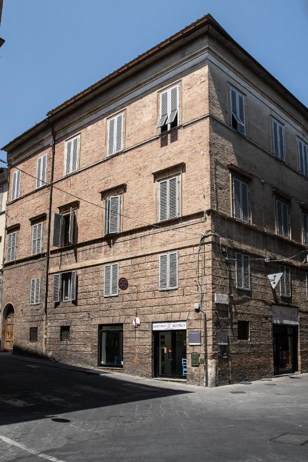 Governo Dei Nove Alojamento de Acomodação e Pequeno-almoço Siena